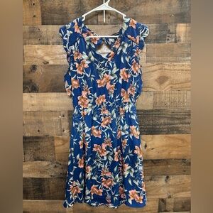 41 Hawthorn Navy Floral V-Neck Dress with Coral Blooms Size Large